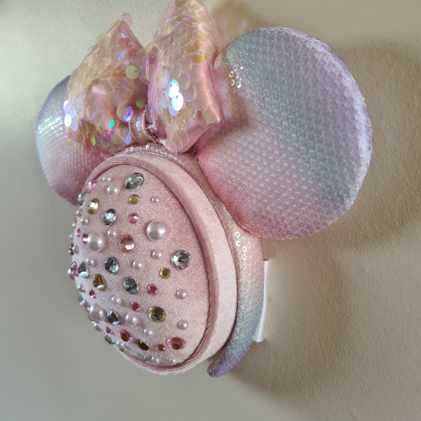 Jewelled Pink Wall Popper