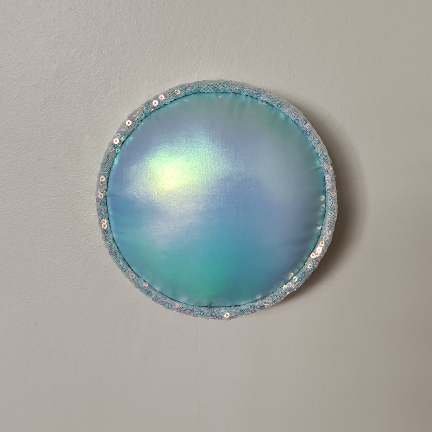 Aqua Pearl Wall Popper