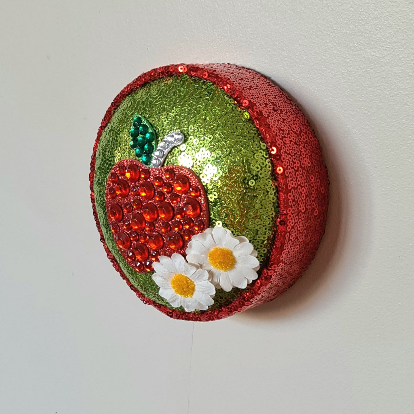 Jewelled Apple Wall Popper