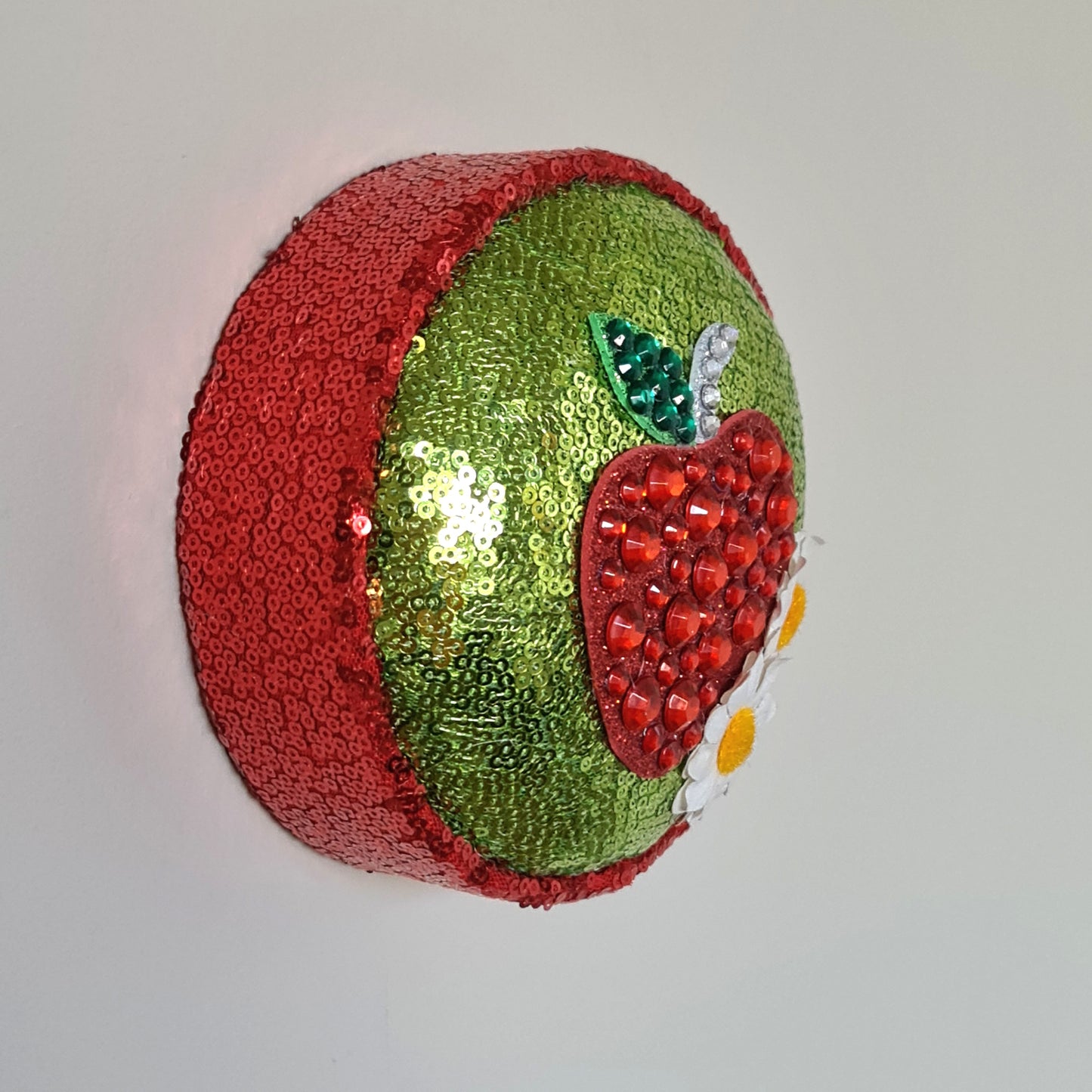 Jewelled Apple Wall Popper