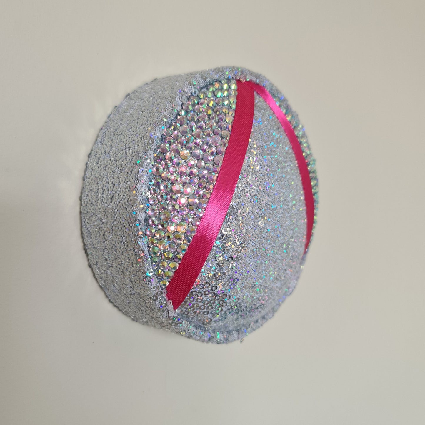 Rhinestone Ribbon Wall Popper