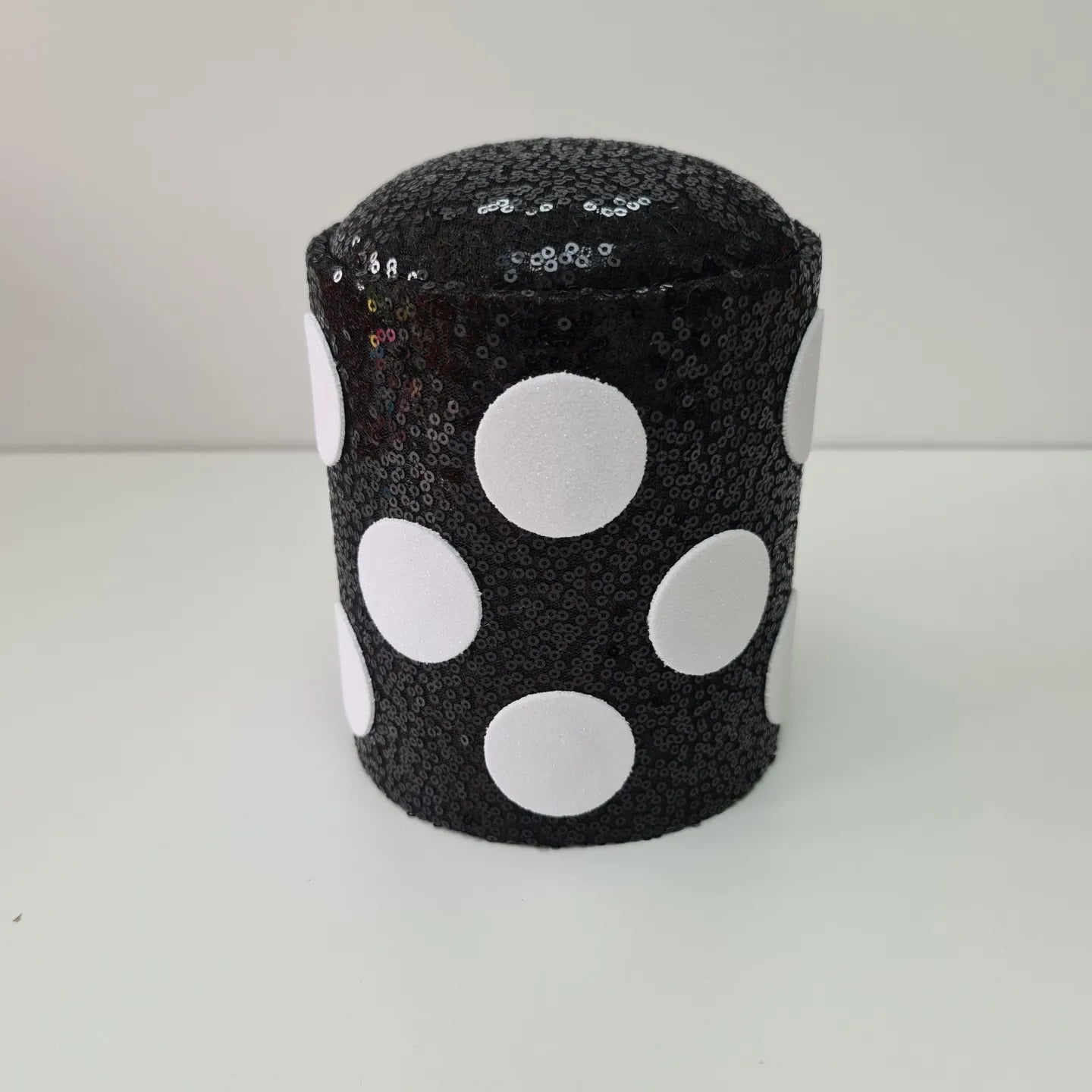 Classic Dots Hat Stand