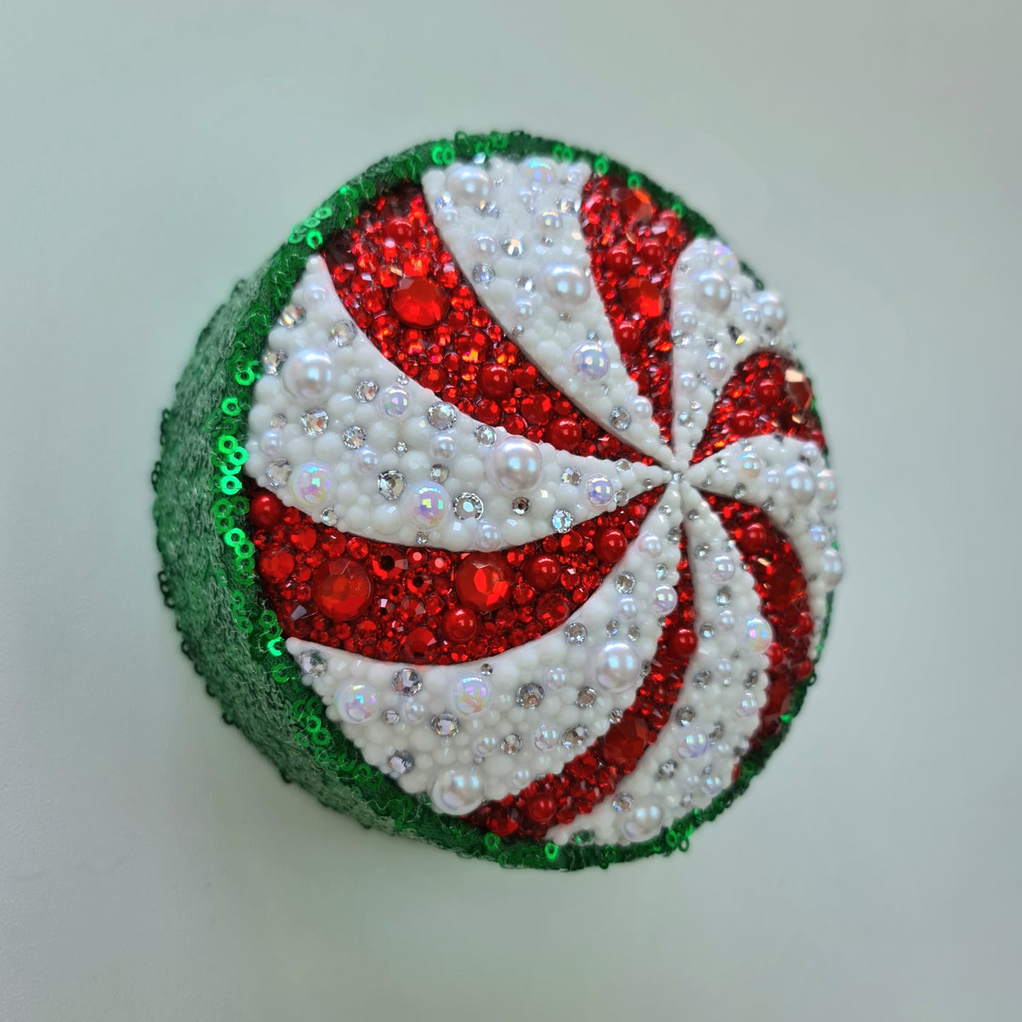 Peppermint Swirl Wall Popper