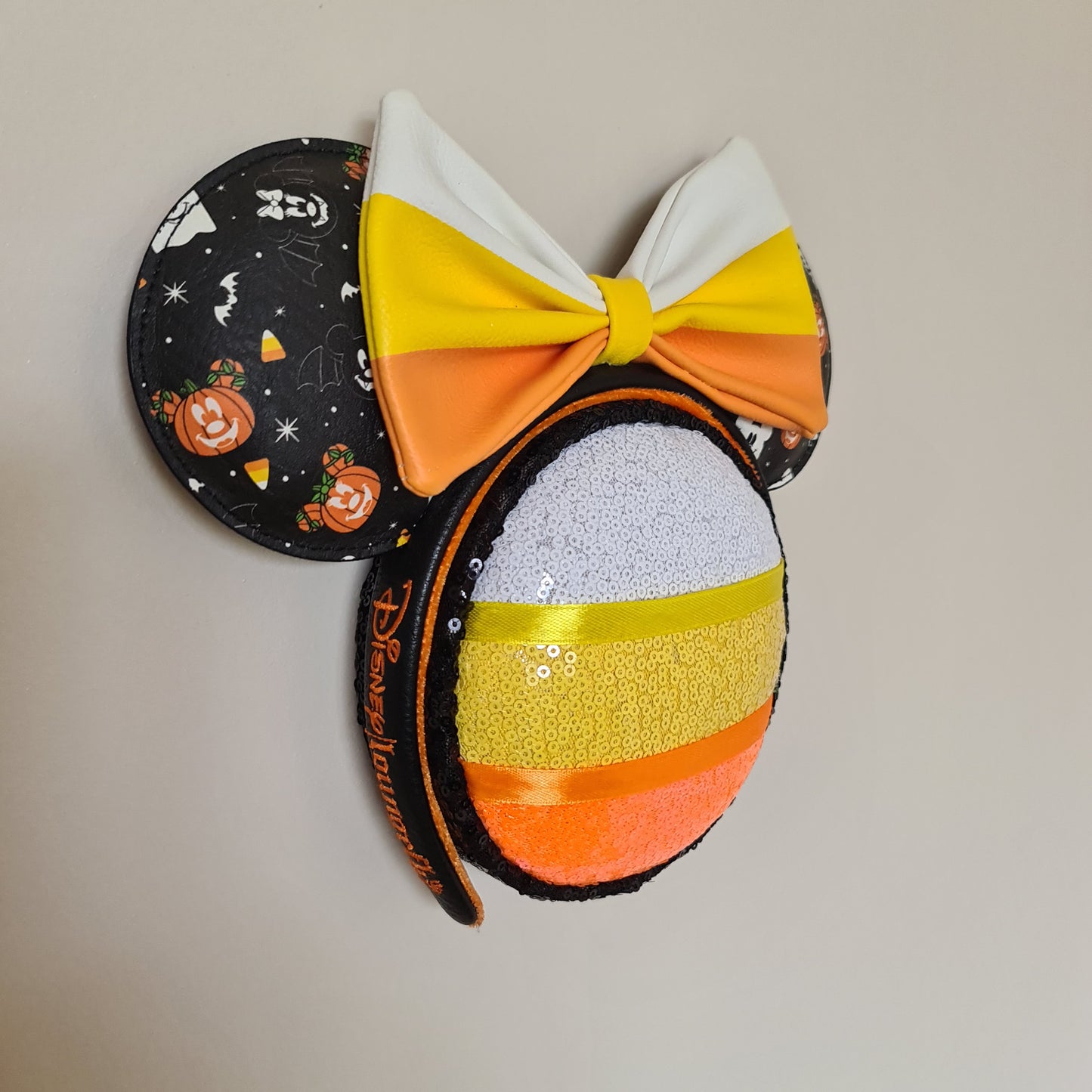 Candy Corn Cascade Wall Popper