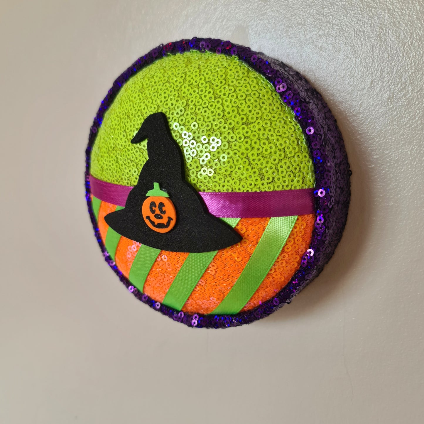 Witches Hat Wall Popper