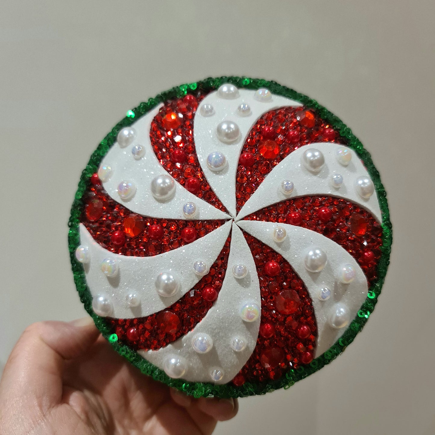 Peppermint Swirl Wall Popper