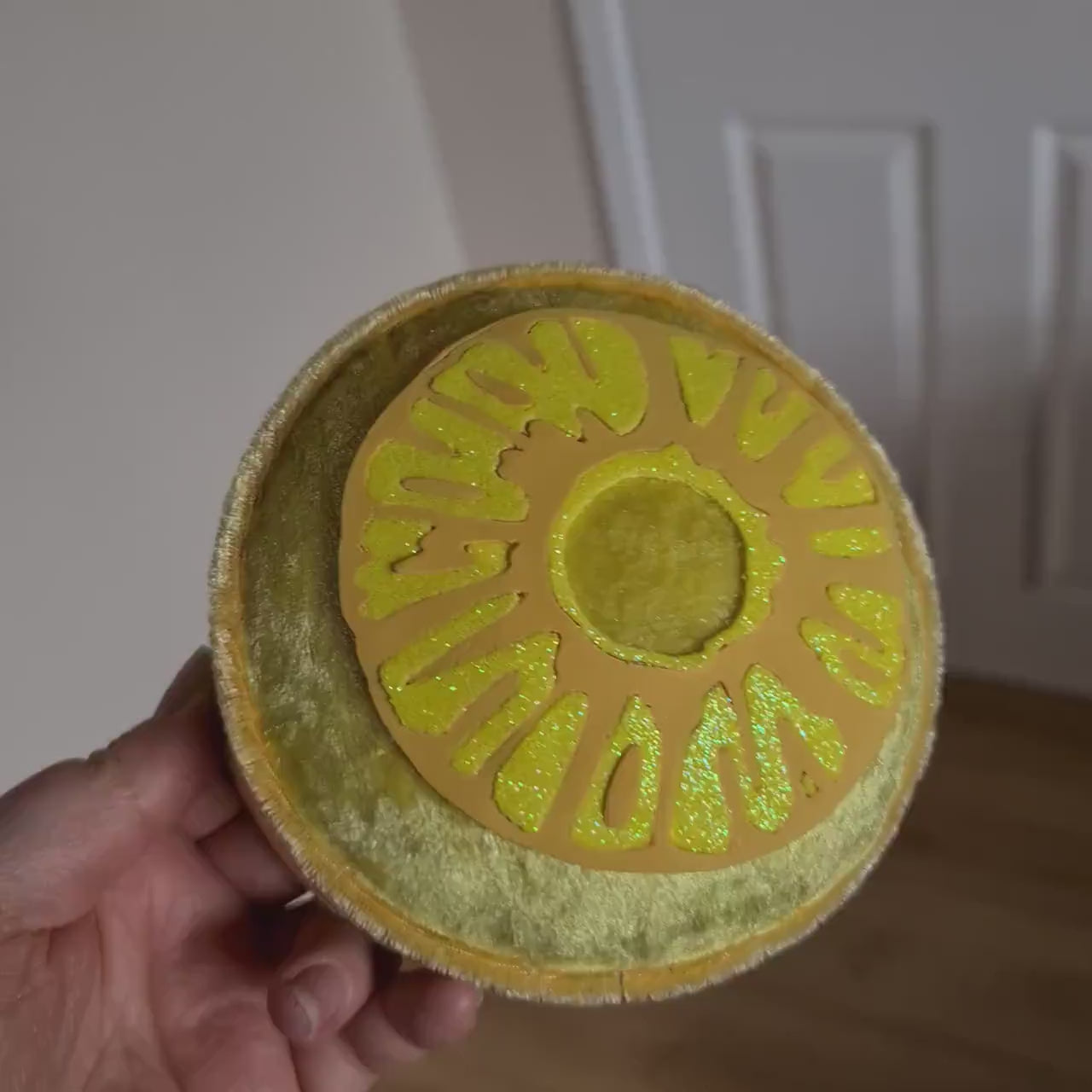 Pineapple Ring Wall Popper