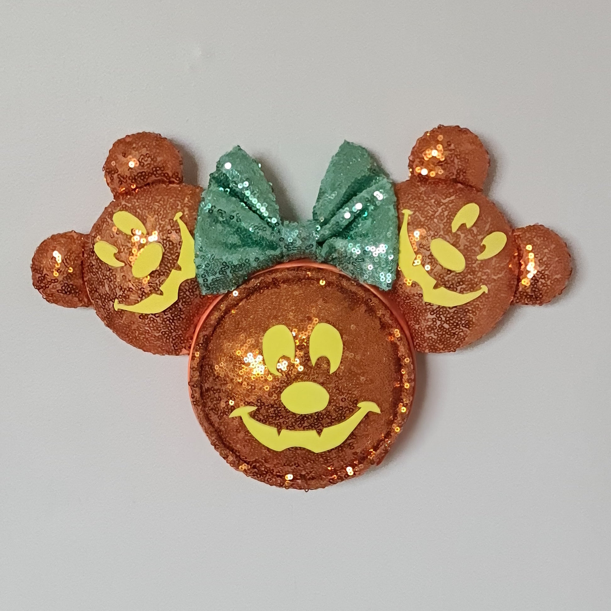 Pumpkin Face Wall Popper