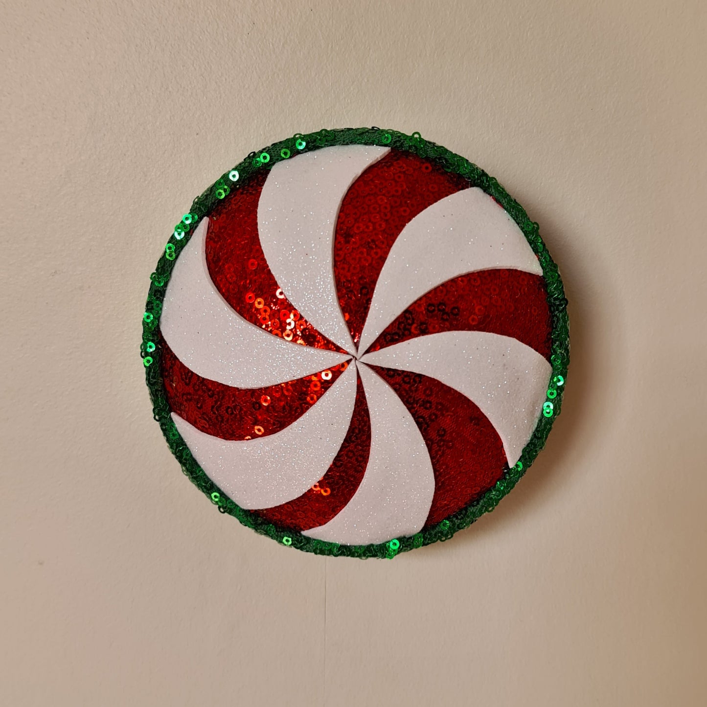 Peppermint Swirl Wall Popper