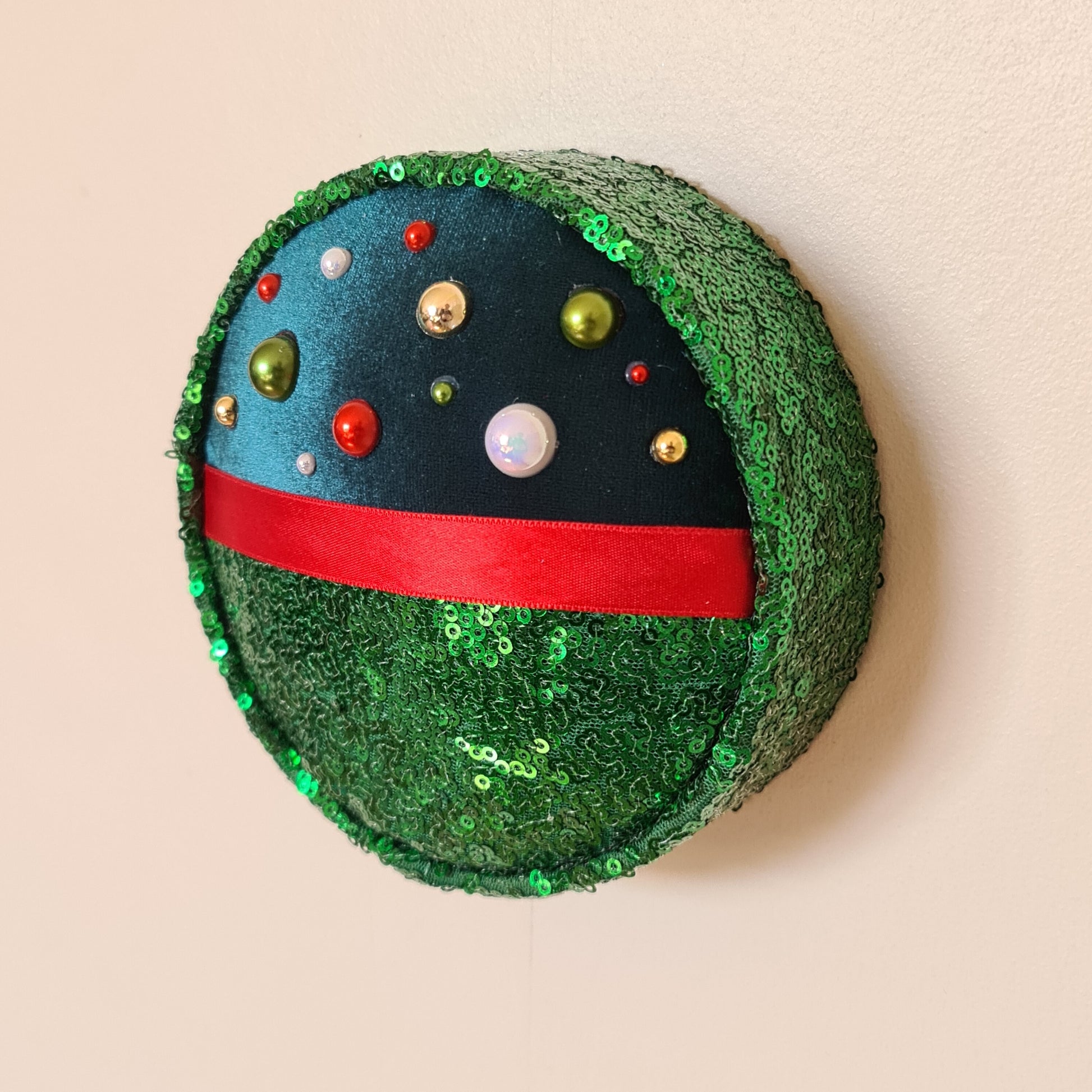 Green Bauble Wall Popper