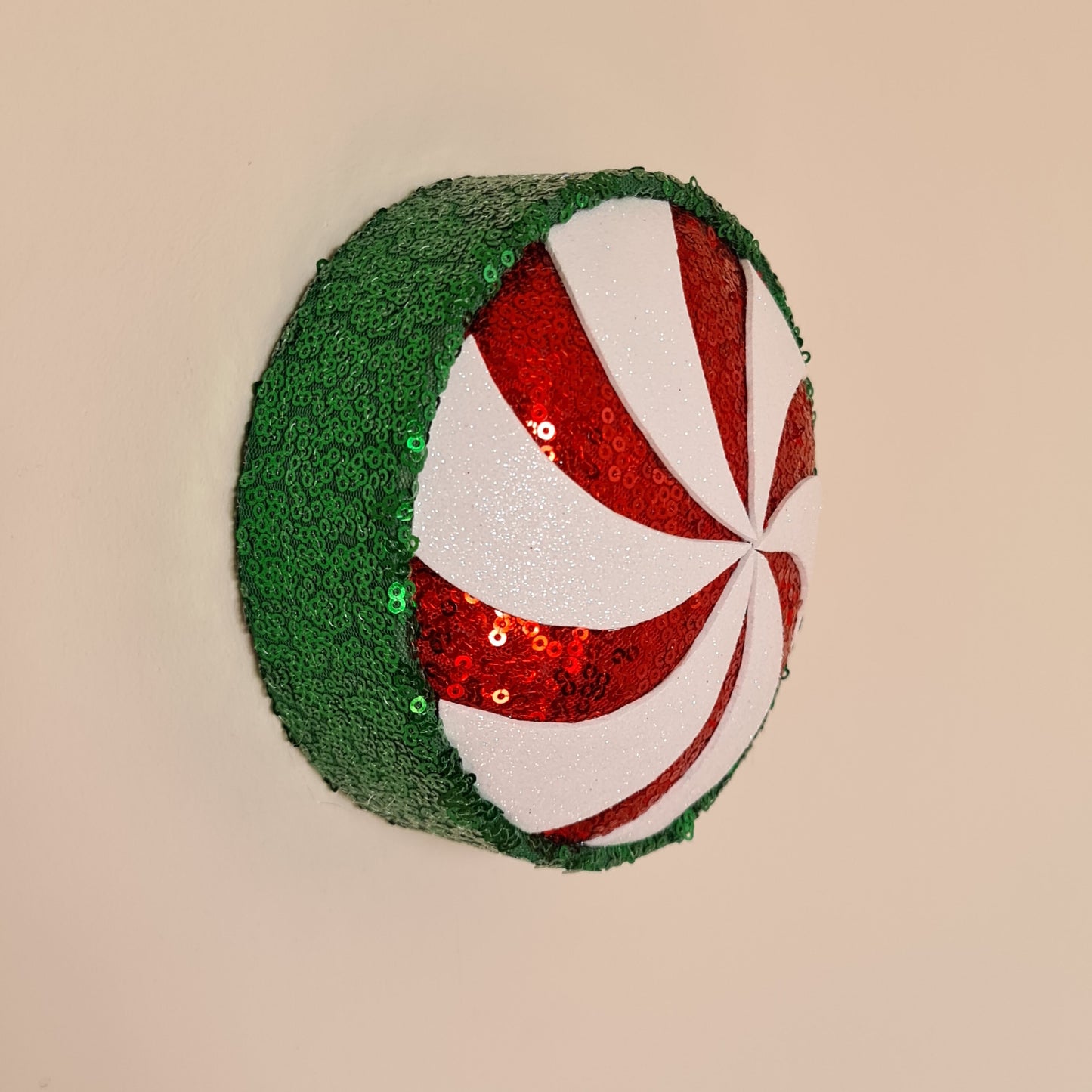 Peppermint Swirl Wall Popper