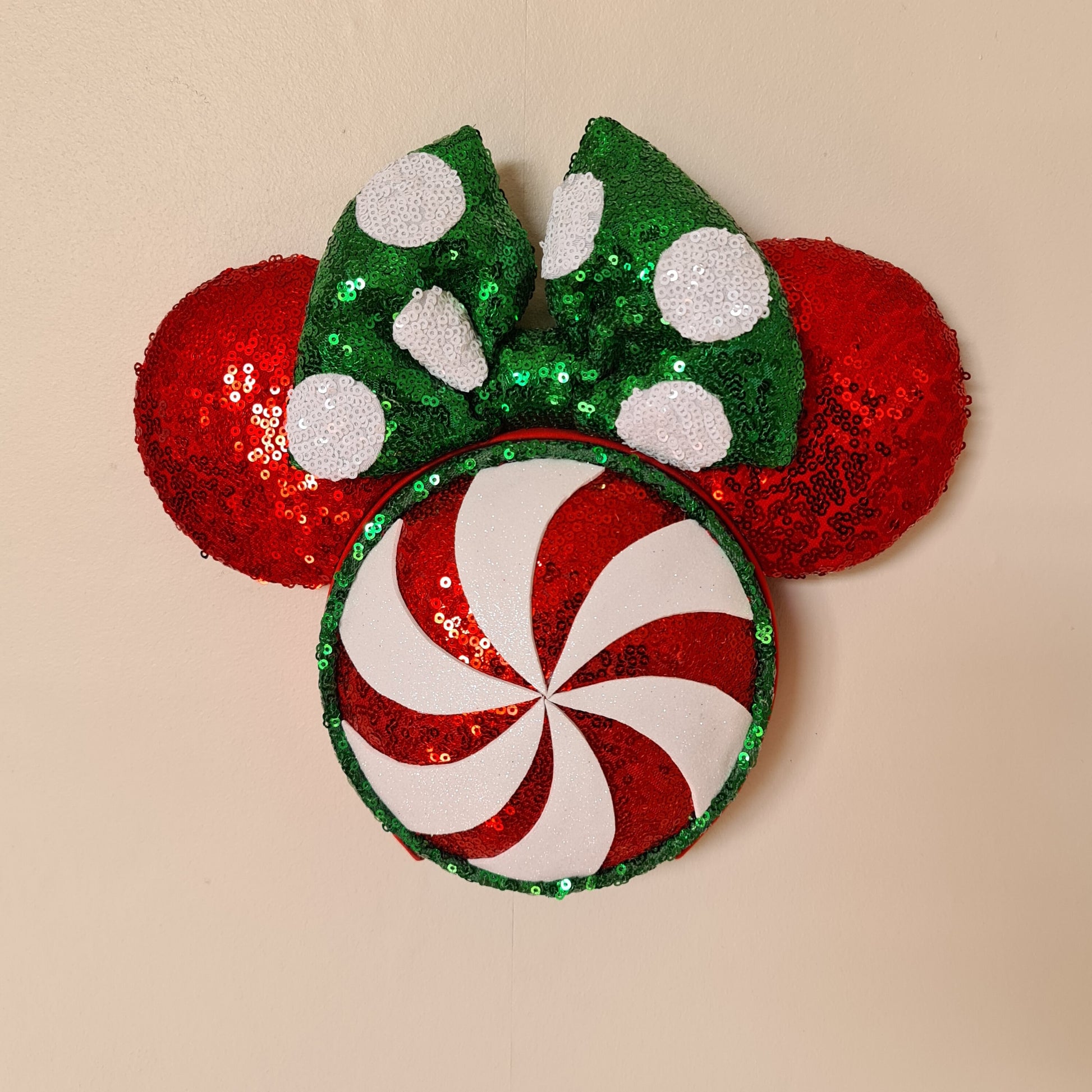 Peppermint Swirl Wall Popper