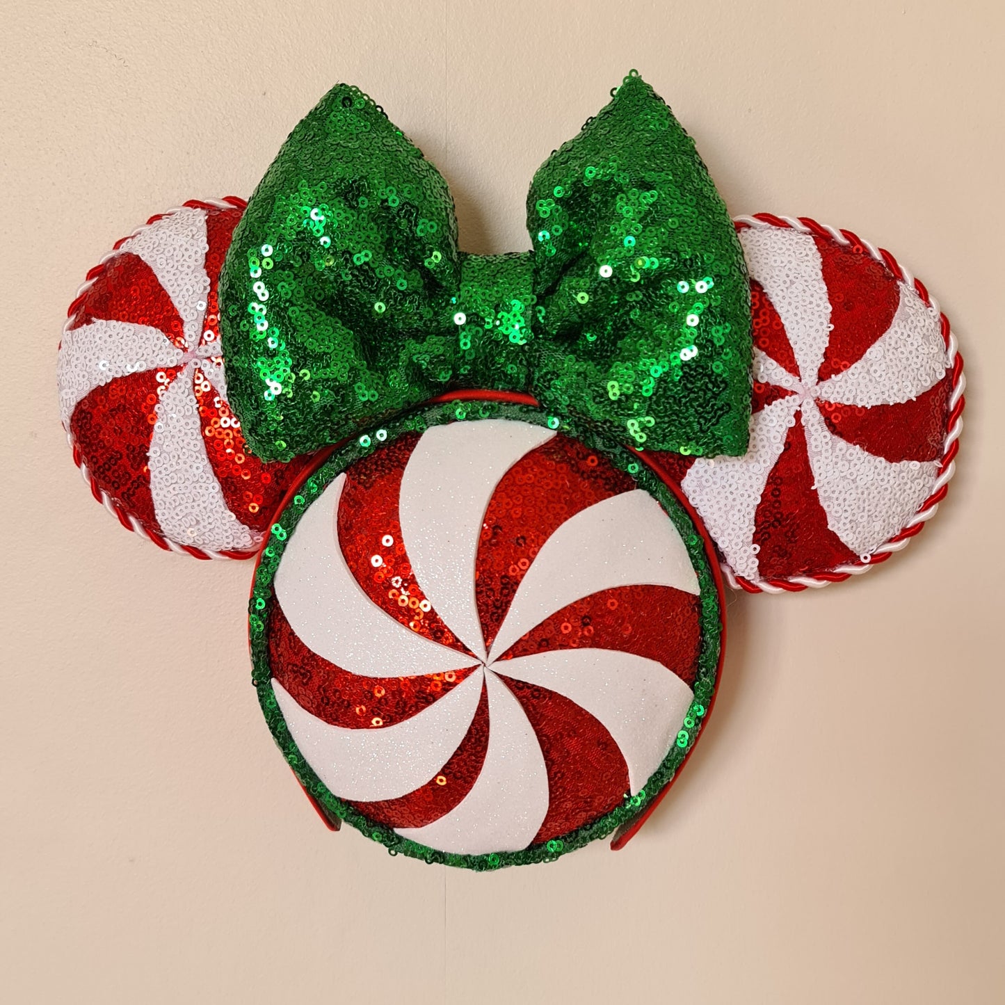 Peppermint Swirl Wall Popper