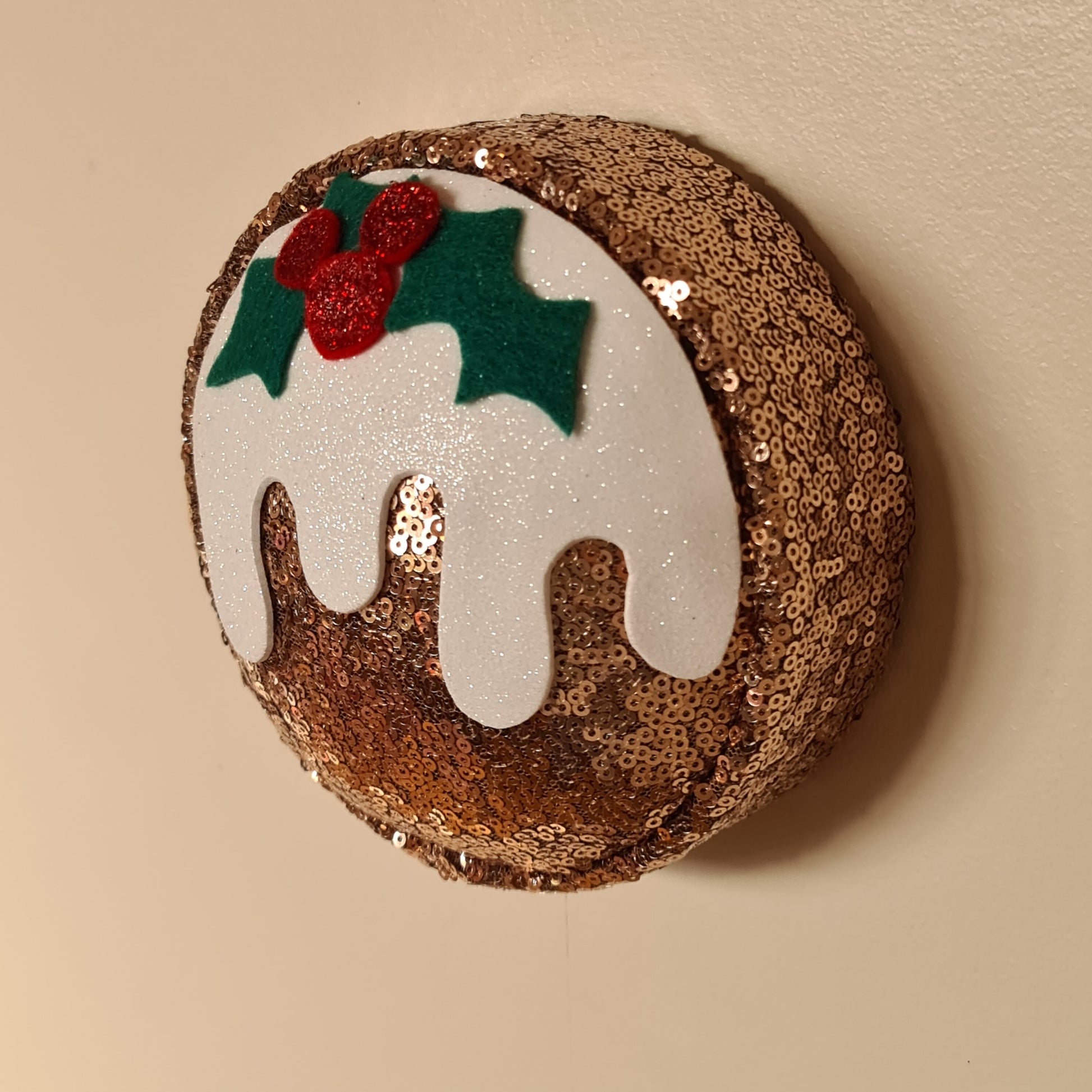 Christmas Pudding Wall Popper