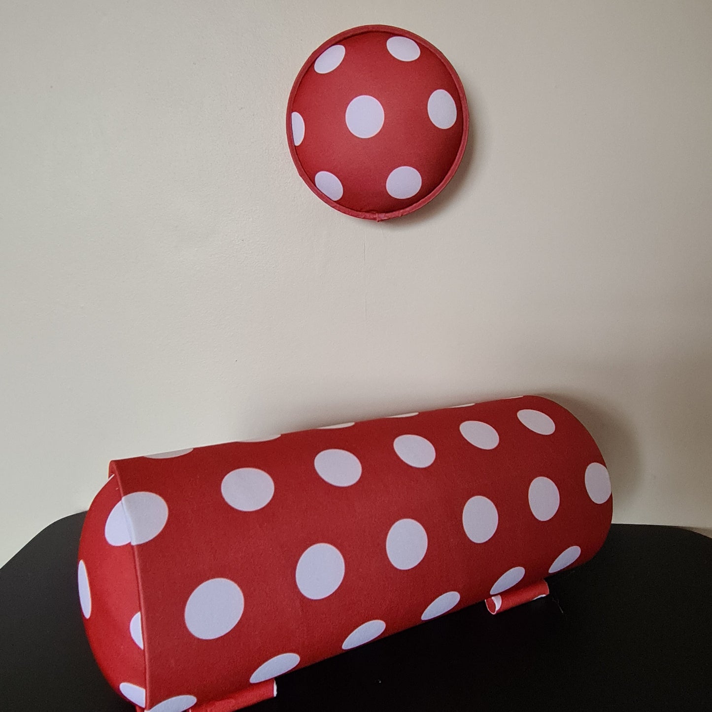 Red Spotty Wall Popper