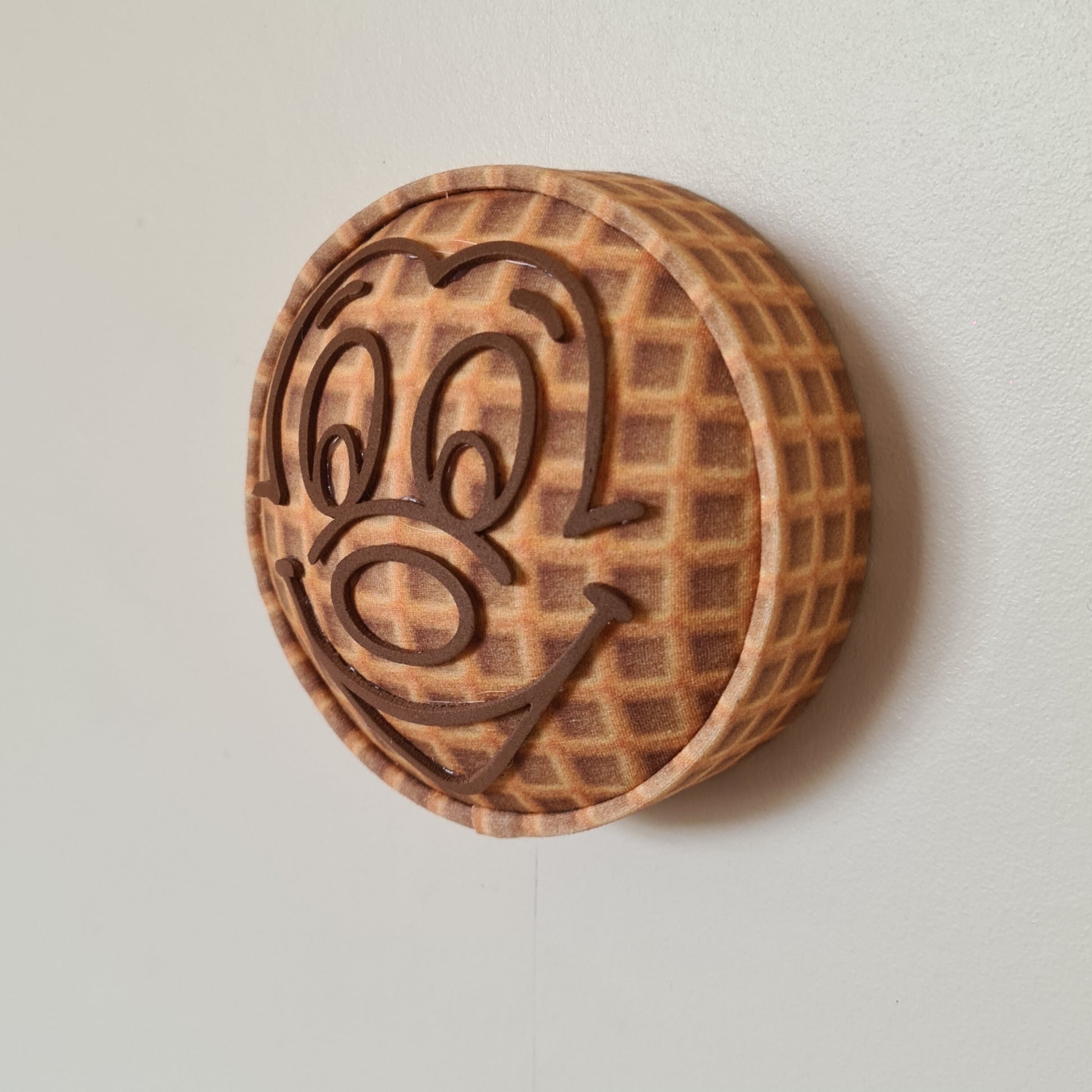 Waffle Face Wall Popper