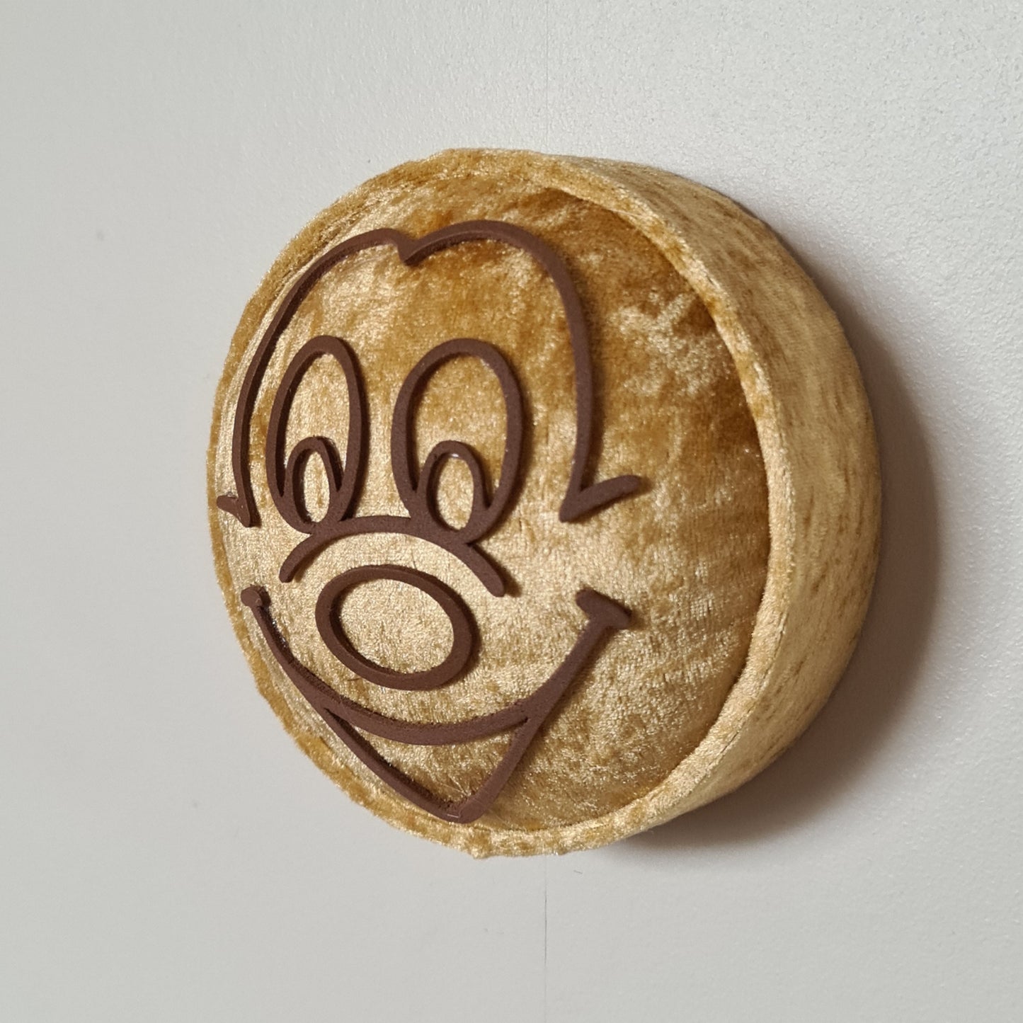 Pancake Face Wall Popper