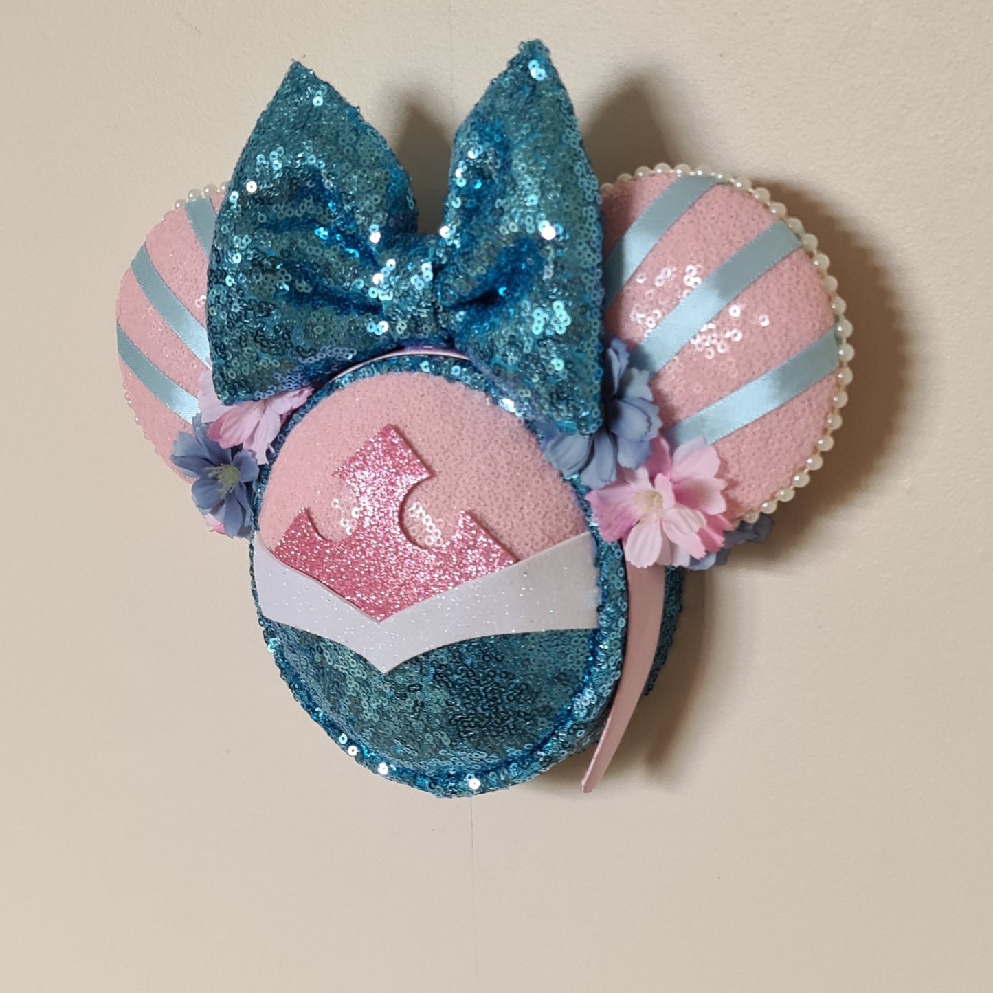 Pink & Blue Princess Wall Popper