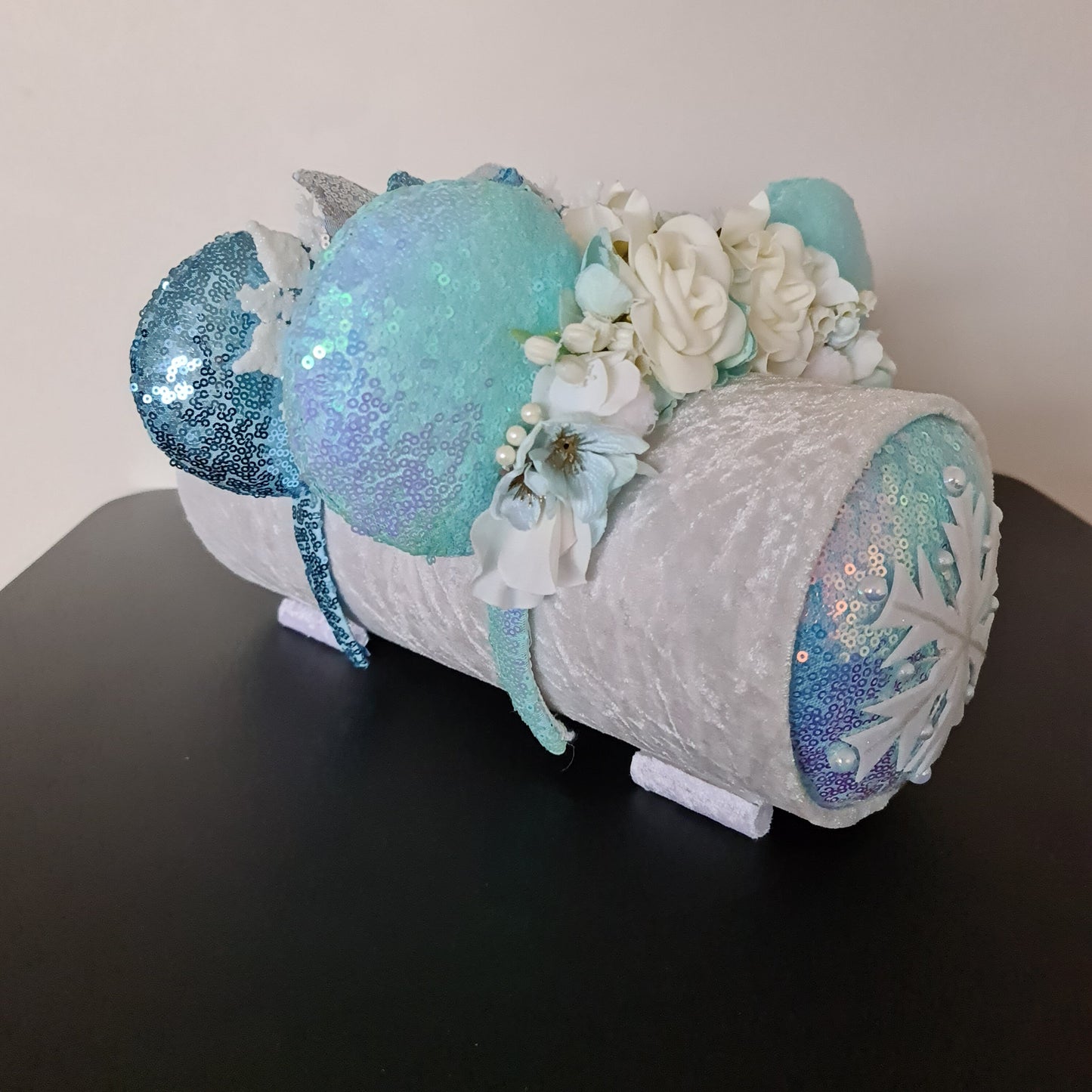 Ice Queen Ear Holder