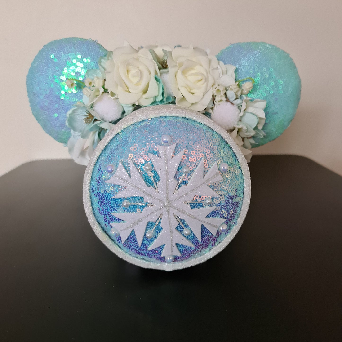 Ice Queen Ear Holder