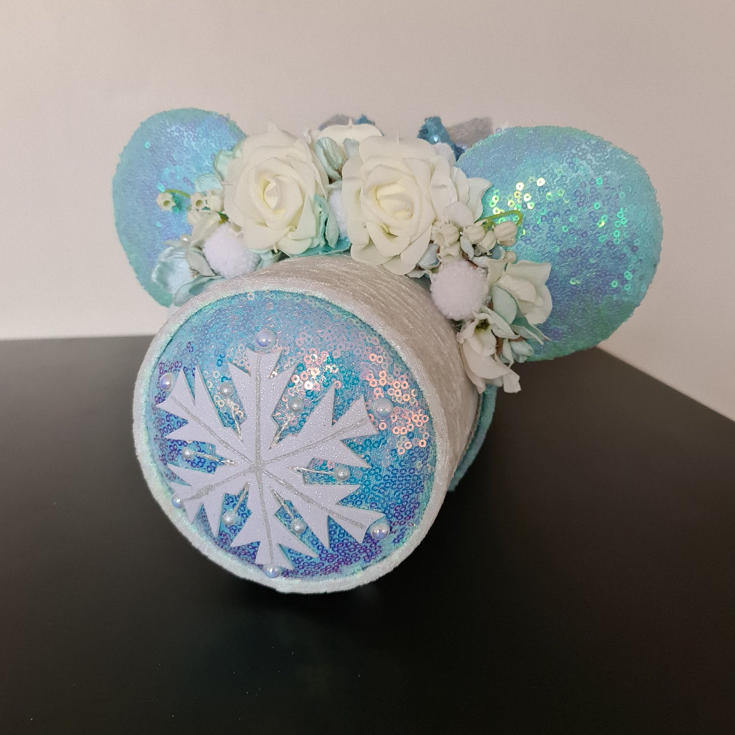Ice Queen Ear Holder