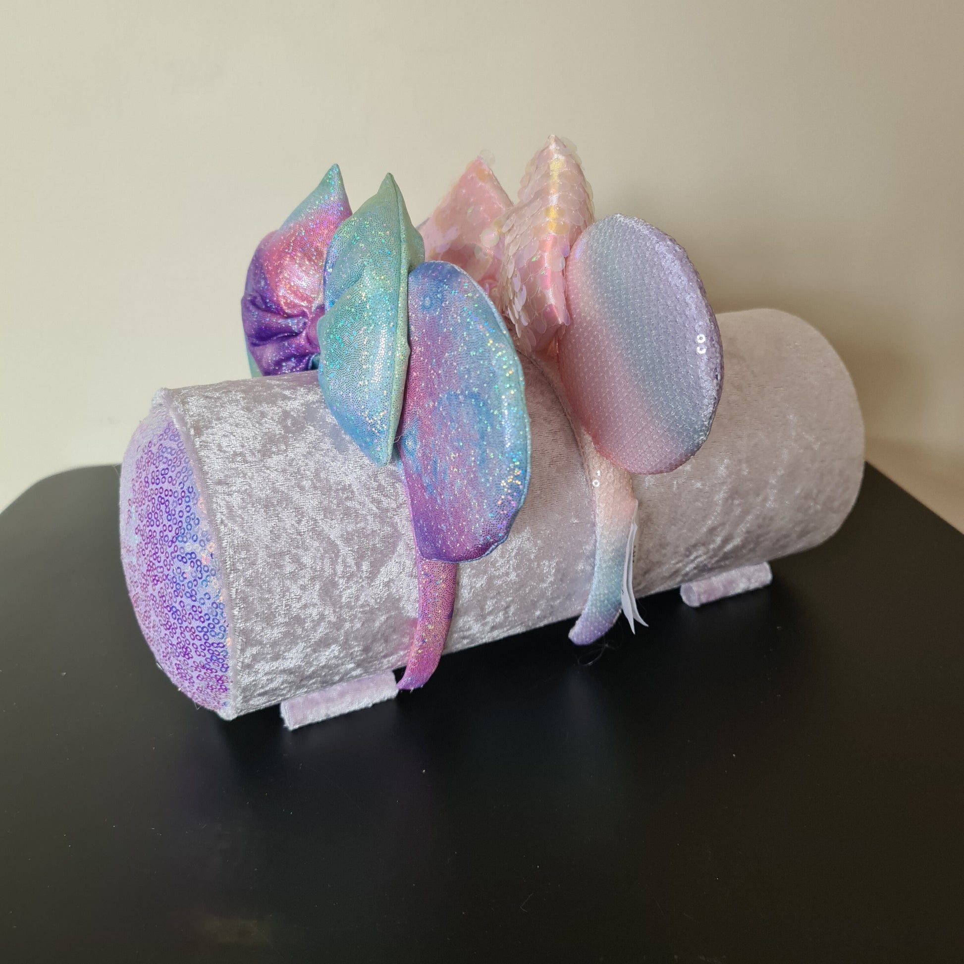 Lilac Ear Holder