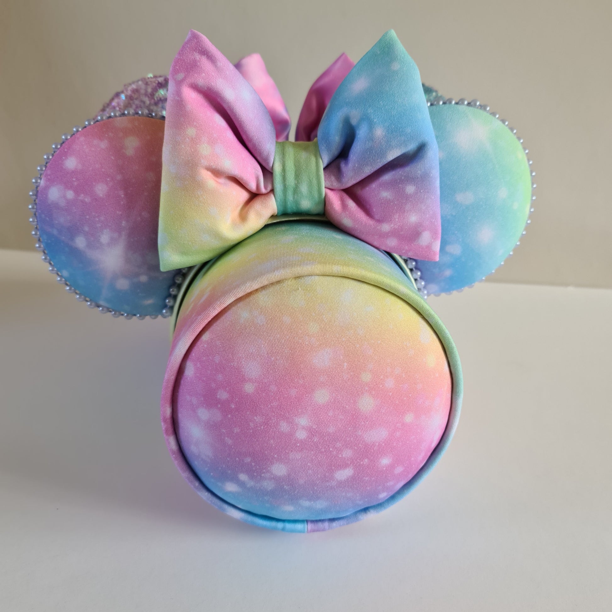 Rainbow Fizz Ear Holder