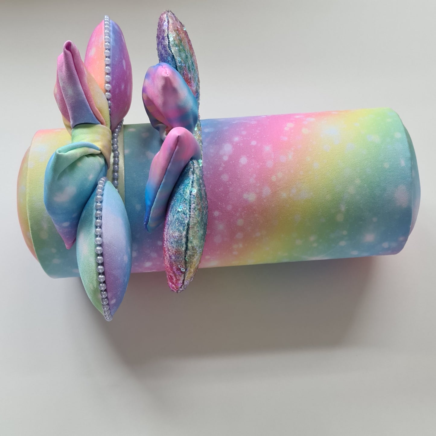 Rainbow Fizz Ear Holder