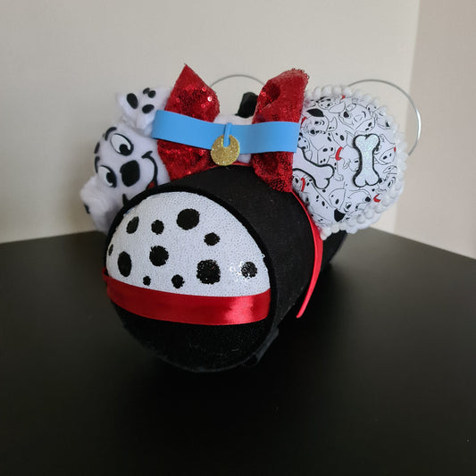 Dalmatians Ear Holder