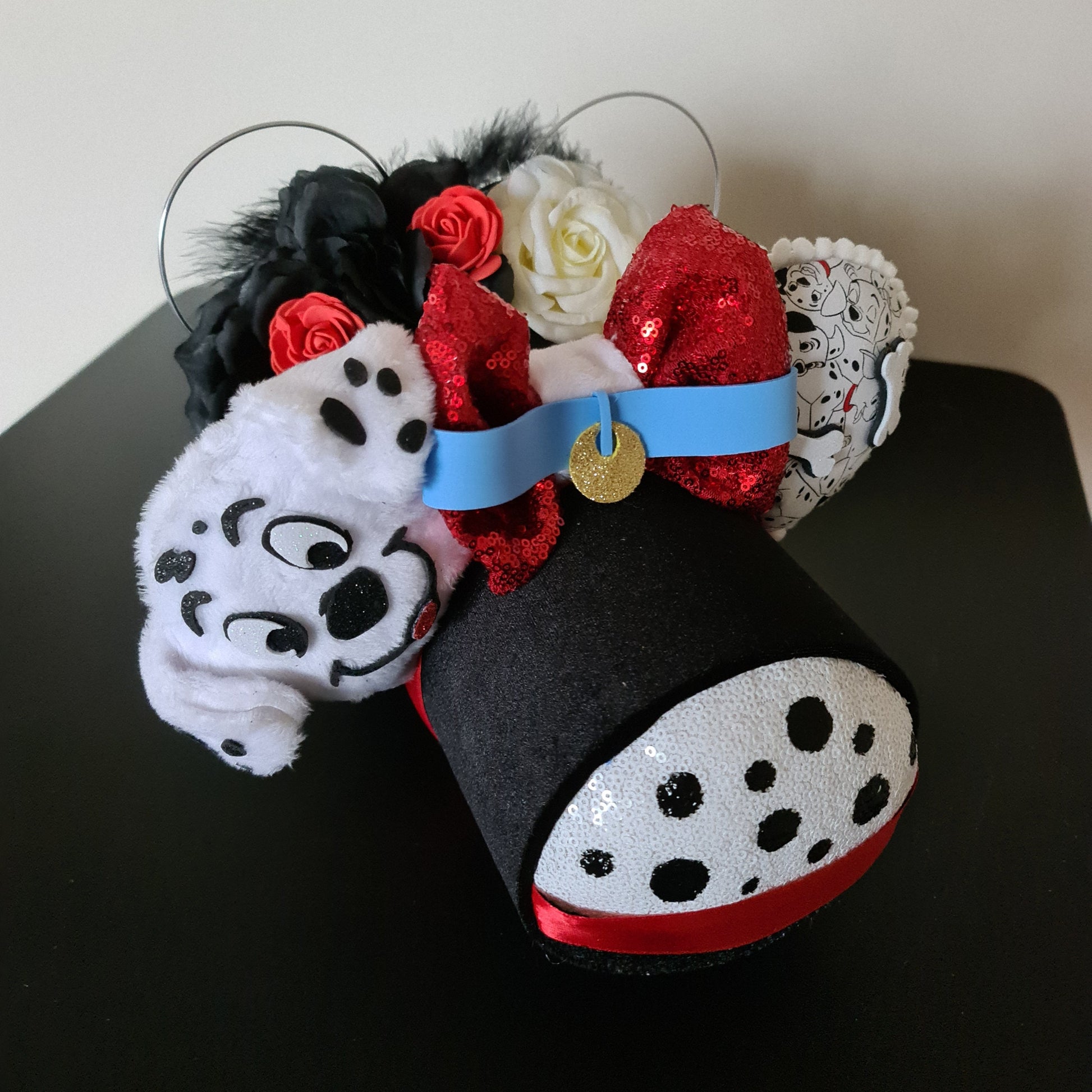 Dalmatians Ear Holder